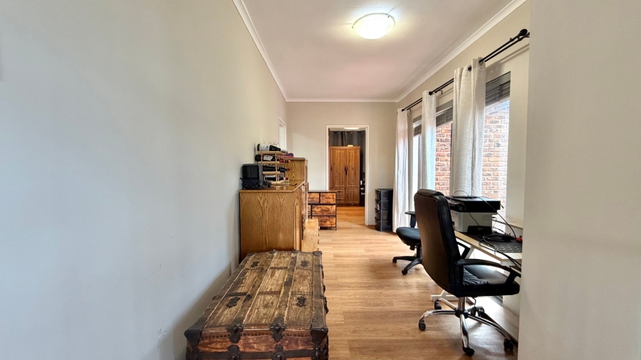 3 Bedroom Property for Sale in Palmiet Western Cape